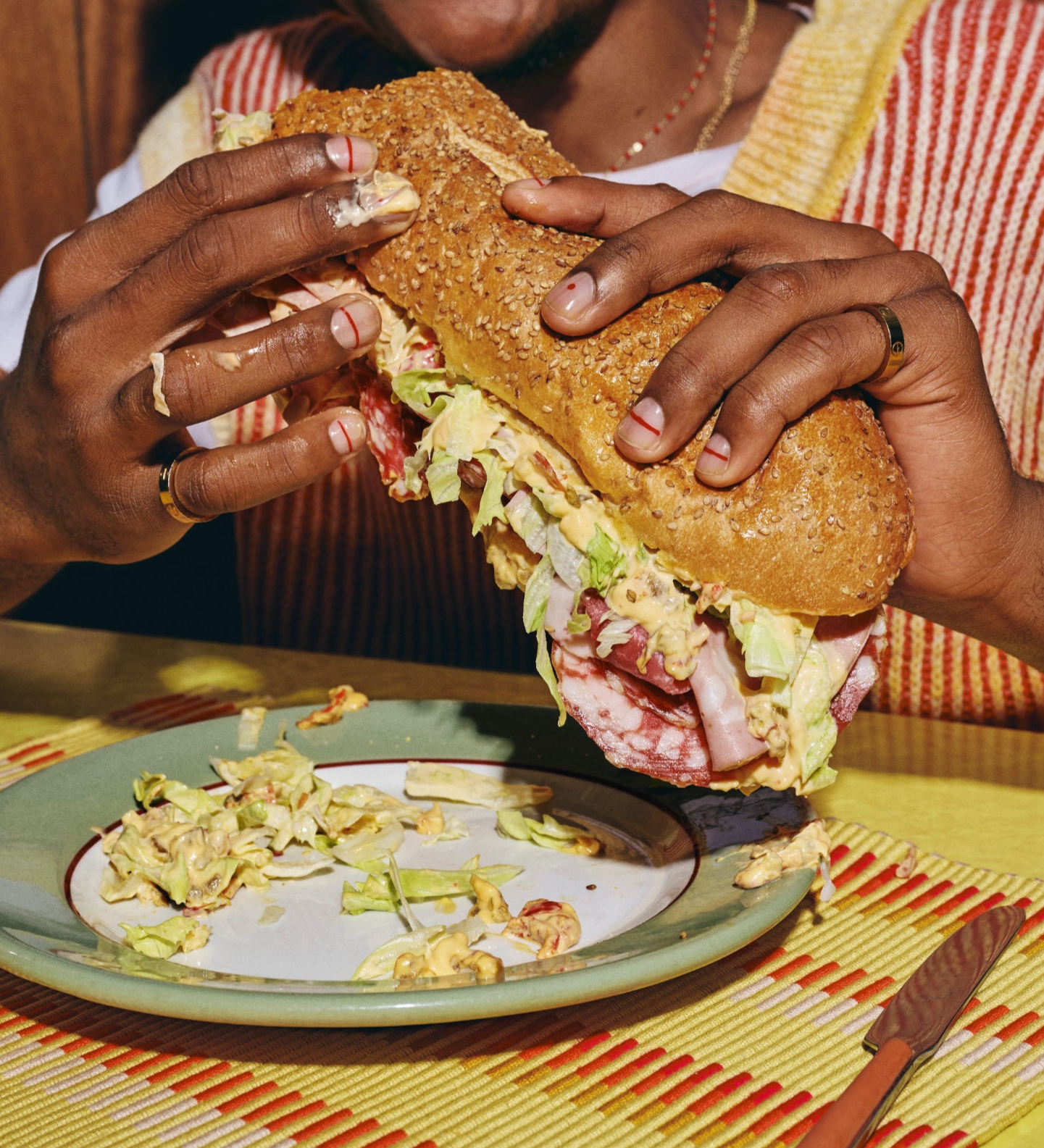 LIFESTYLE_GIARDINAYO_HOAGIE_240808_AYOH_MOLLY_BAZ_PEDENMUNK_1583_V1_2.png
